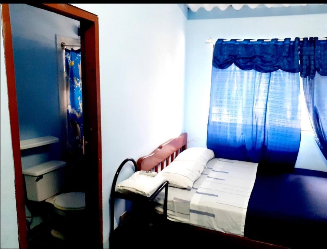 Hostal Aruba Atacames Habitación foto