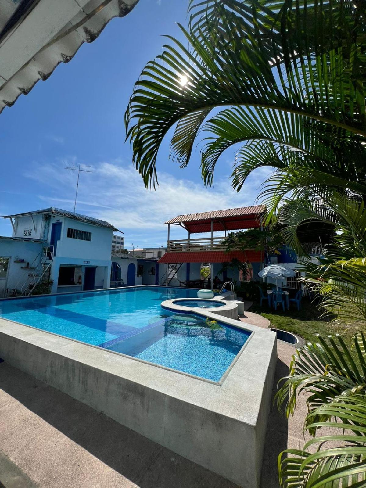 Hostal Aruba Atacames Exterior foto