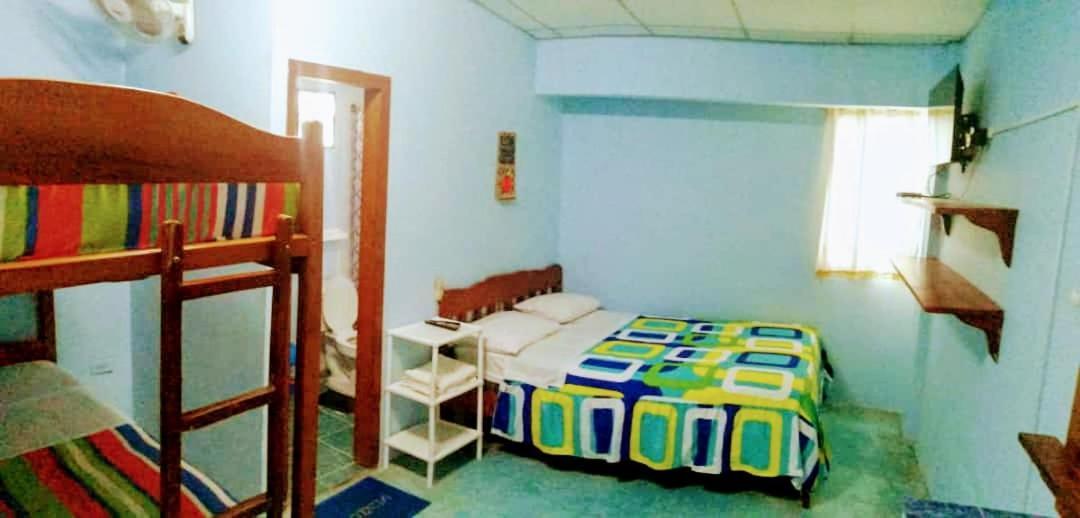 Hostal Aruba Atacames Habitación foto